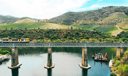 ¿Cuánto hay de Douro Valley a Porto?